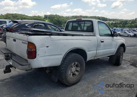 2010 Toyota Tacoma z USA, uszkodzony, nr VIN 4TAPM62N5YZ668314